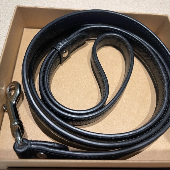 Coach Other - Coach Small Leather Leash Silver Black